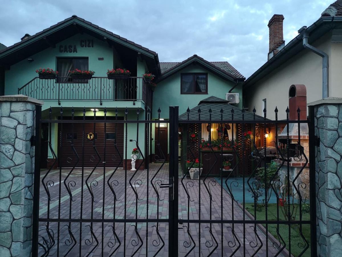 Casa Cizi Hotel Călimăneşti Exterior foto