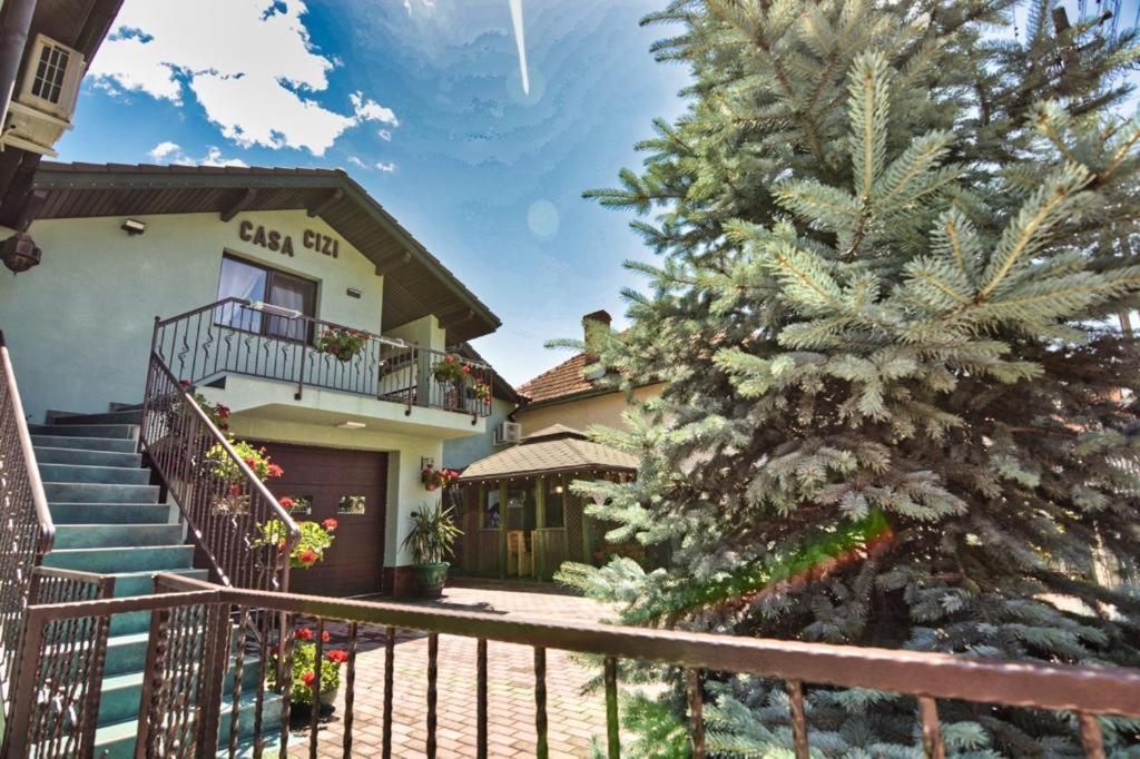 Casa Cizi Hotel Călimăneşti Exterior foto